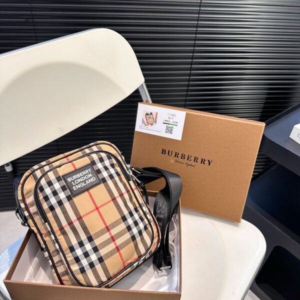 BBR Vintage Check E-canvas Crossbody - Bag