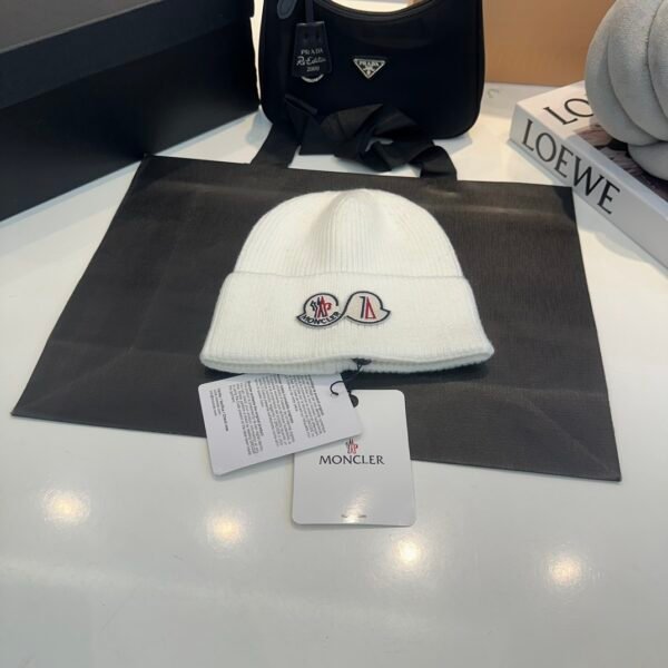 MCL Logo Patch Beanie White Wool - Hat