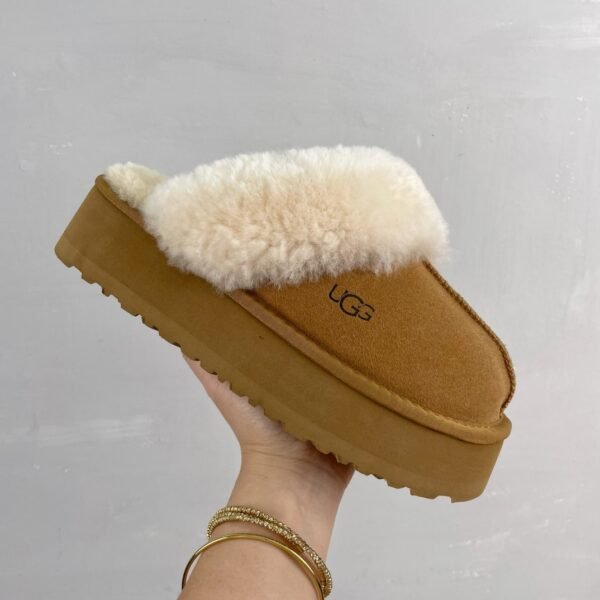 UGG Tazz - Shoes