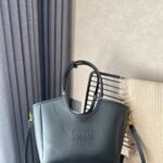 MIU Wander Matelassé Leather Black Leather – Bag