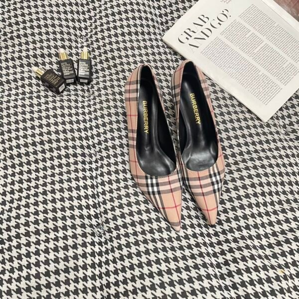 BBR Vintage Check Pumps - Heels