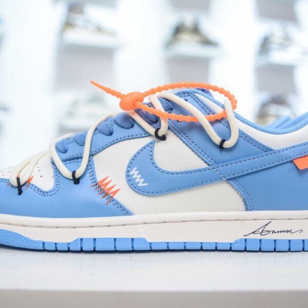 NK Dunk Low OW Lot 1 - Sneakers