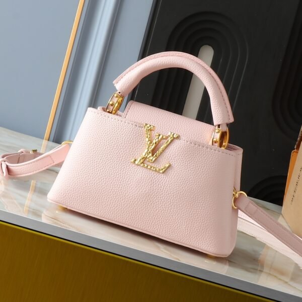 LV Capucines BB - Bag
