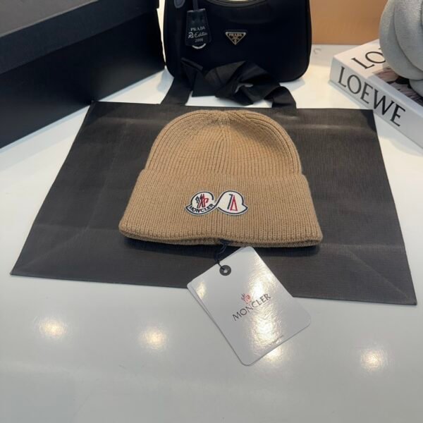MCL Logo Patch Beanie Beige Wool - Hat