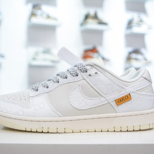 NK Dunk Low x GG Beige Canvas - Sneakers