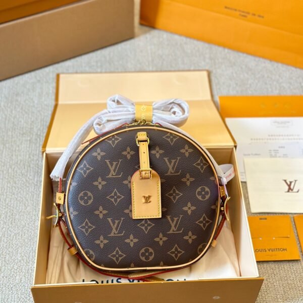 LV Boite Chapeau Souple Monogram - Bag