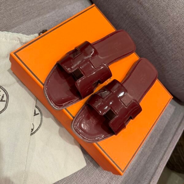 HM Oran Sandals - Slides