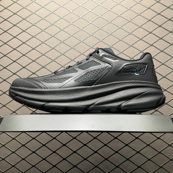 ```HK Clifton 9 - Sneakers```