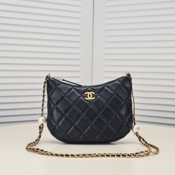 CC Pearl Crush Hobo Black Leather - Bag