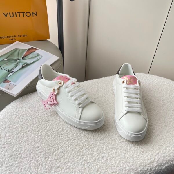 LV Time Out - Sneakers