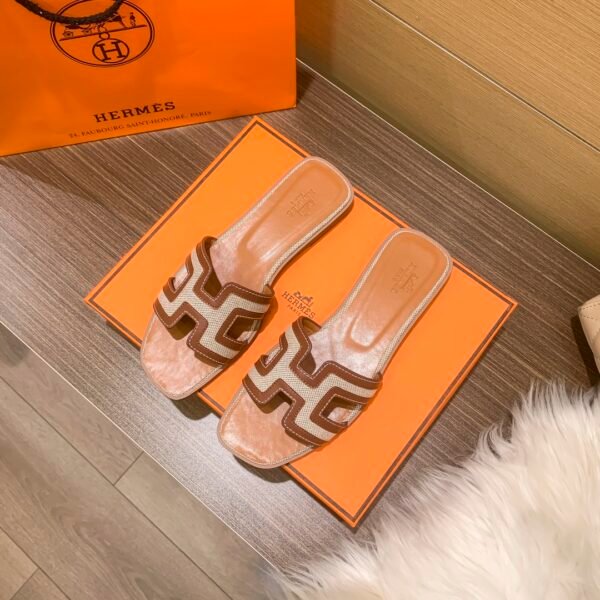 HM Oran Sandals - Slides