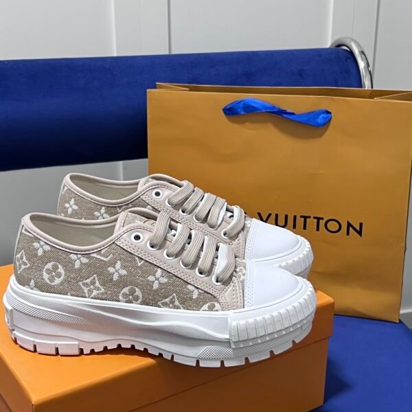 LV Time Out - Sneakers