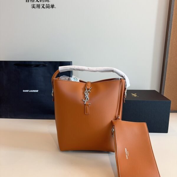 YSL Le 5 à 7 Hobo - Bag