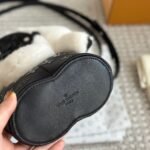 LV Vivienne Backpack Black Leather/Shearling – Borsa