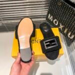 FD FF Shearling Slides Black Shearling – Slides