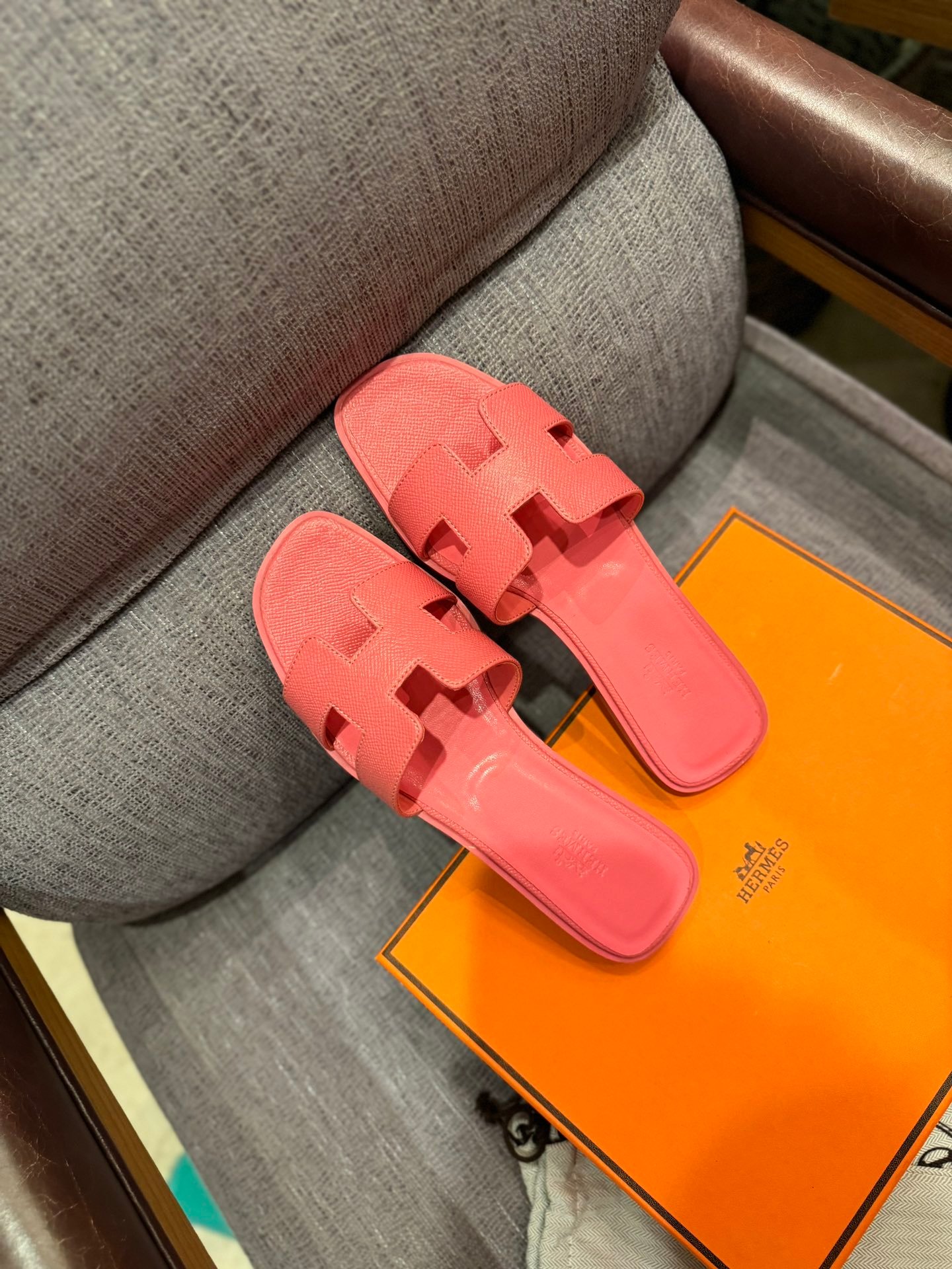 HM Oran Sandals Pink Leather - Slides - Image 3