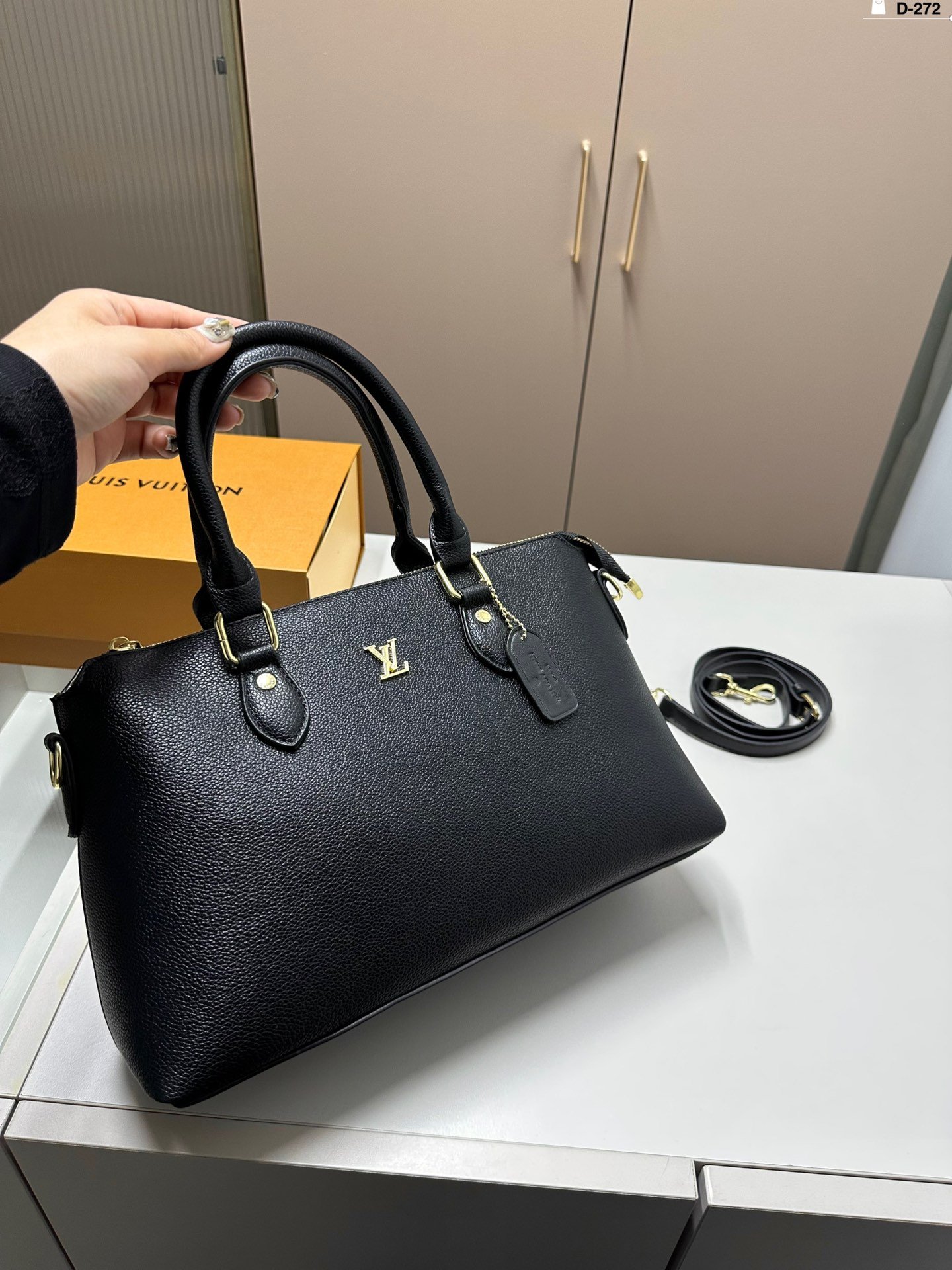 LV Speedy Bandoulière 30 Monogram/Black Leather - Bag - Image 3