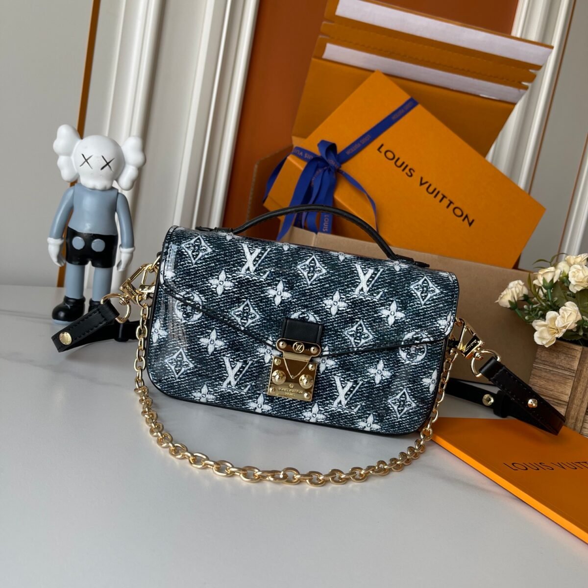 LV Pochette Métis Monogram Reverse Canvas – Bag