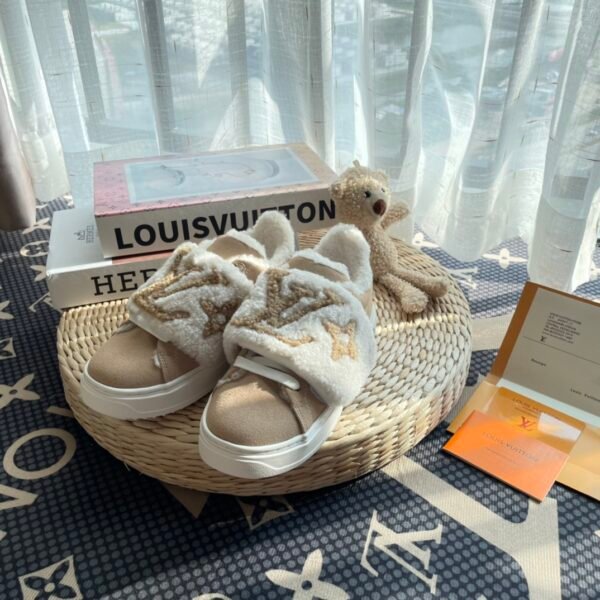 LV Pillow Comfort Ankle Boot - Sneakers