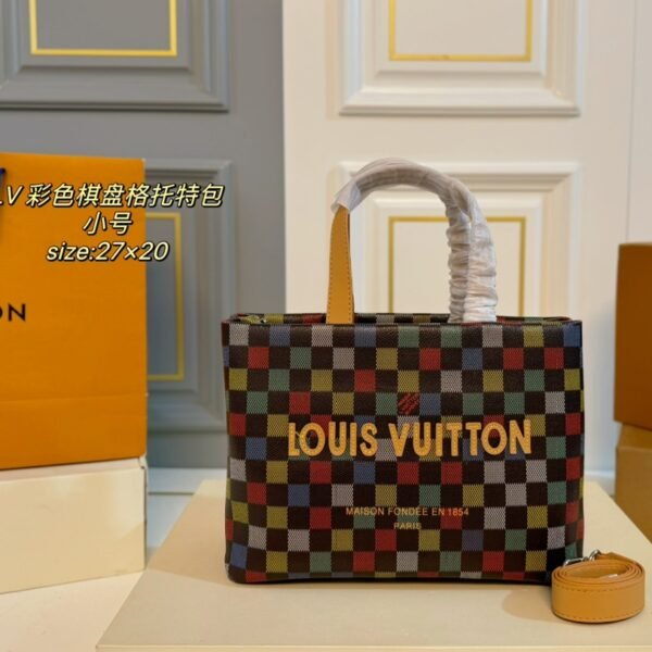 LV OnTheGo - Bag