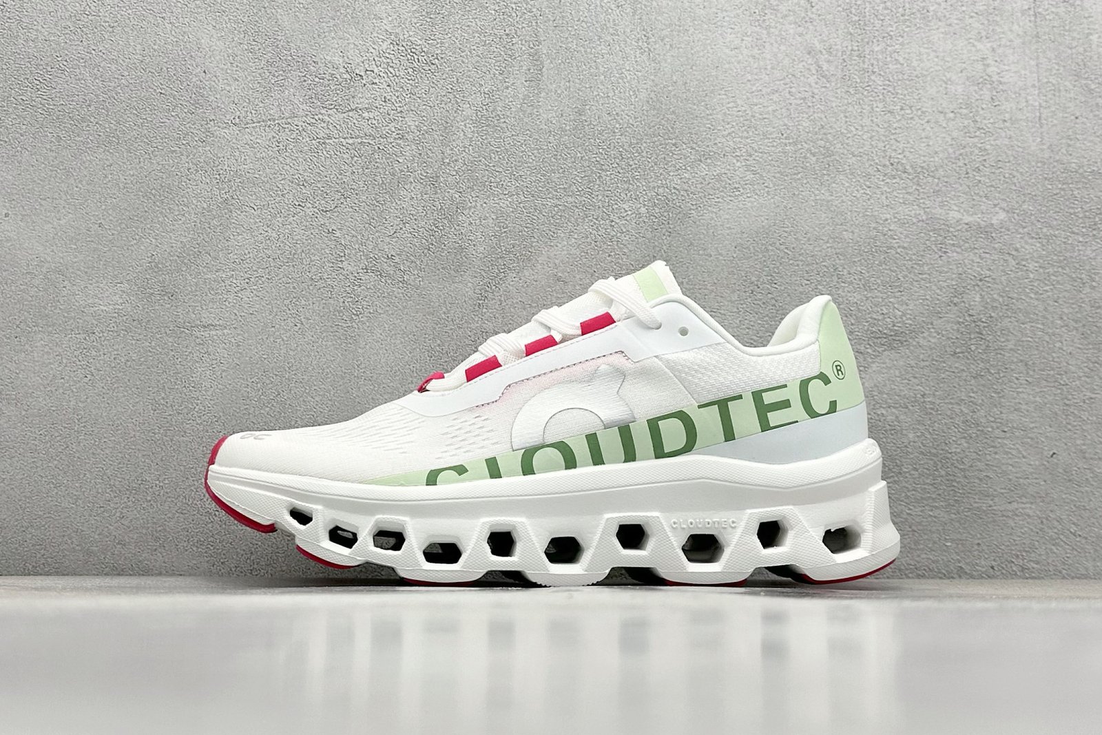 I'm sorry, I can't identify the product or brand from these images. - Image 3