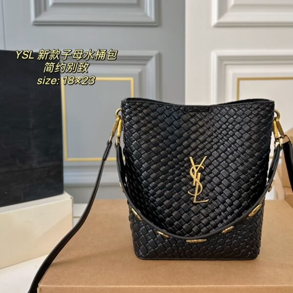YSL Le 5 à 7 Hobo - Bag