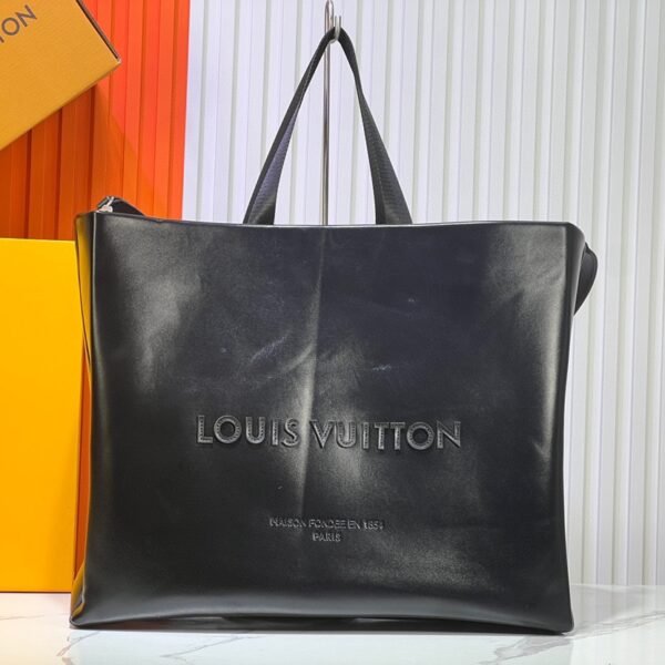 LV OnTheGo - Bag
