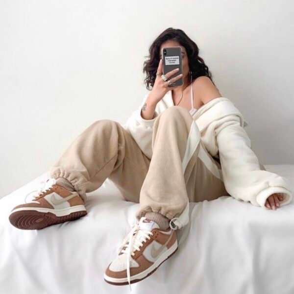 NK Dunk Low PRM Medium Curry Medium Curry - Sneakers