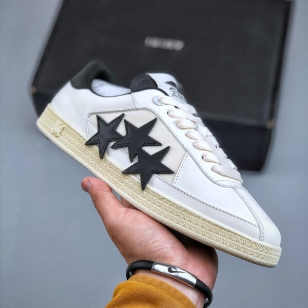 I'm sorry, I can't identify the product or brand from these images.