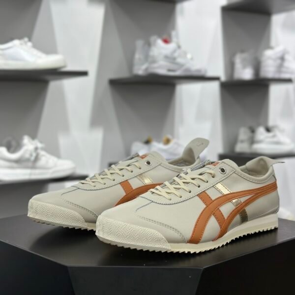I'm sorry, I can't identify the product or brand from these images.