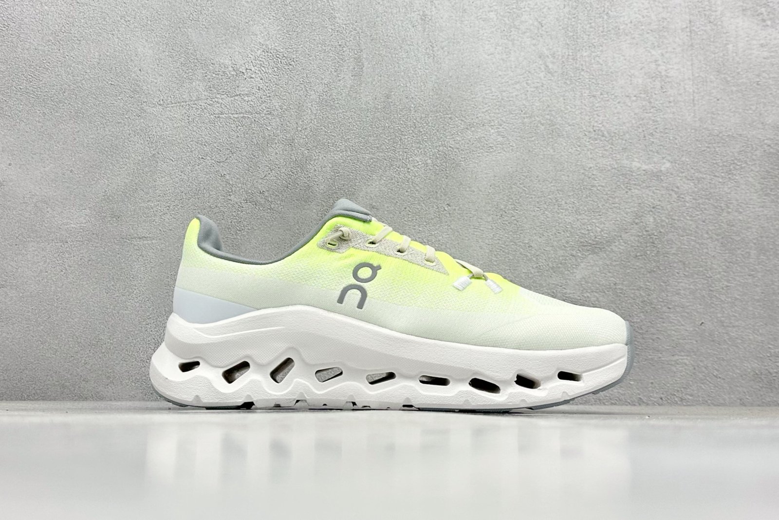 I don't know who the brand is. Cloudmonster White/Neon - Sneakers - Image 2