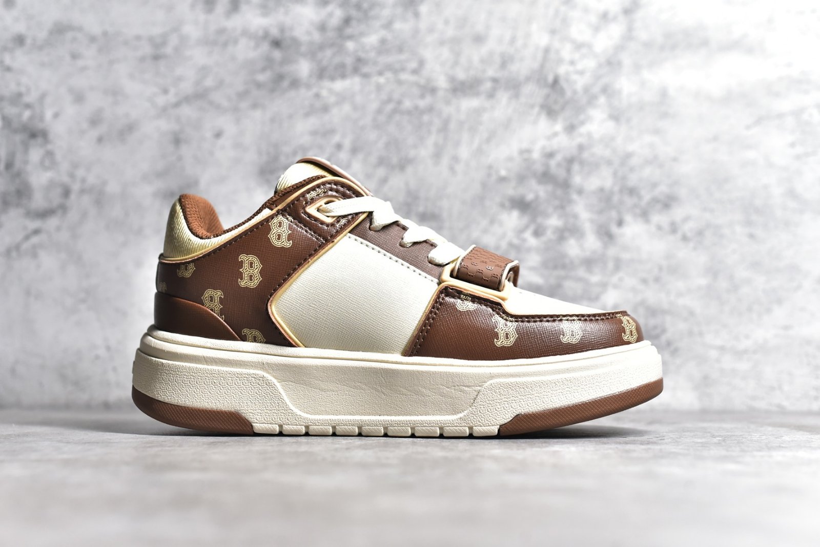 BAL B Court Brown/White - Sneakers - Image 3