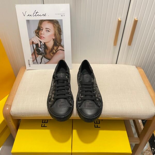 FD FF Monogram Low-Top - Sneakers