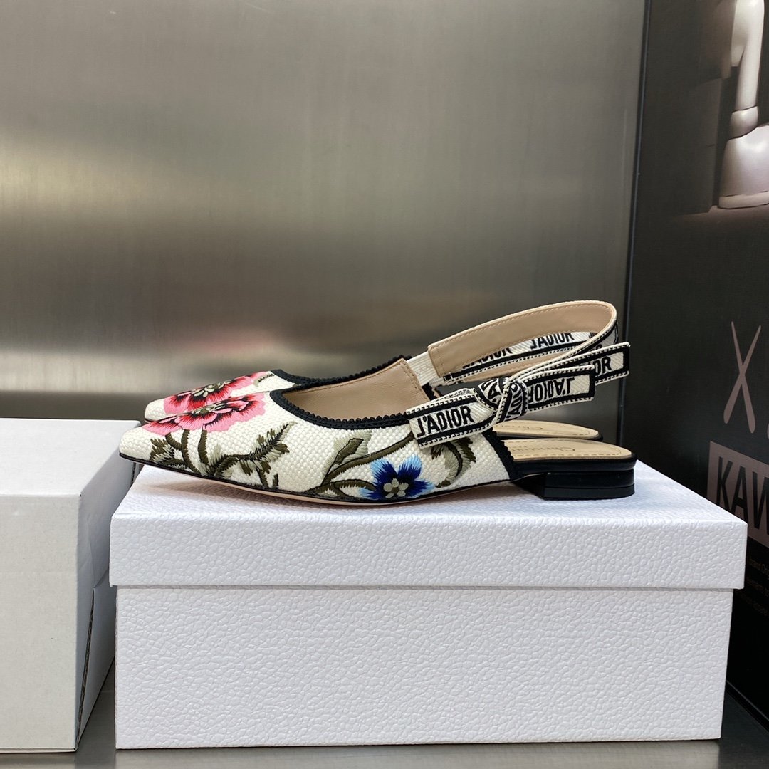 CD J'ACD Slingback Floral Embroidery - Shoes - Image 5