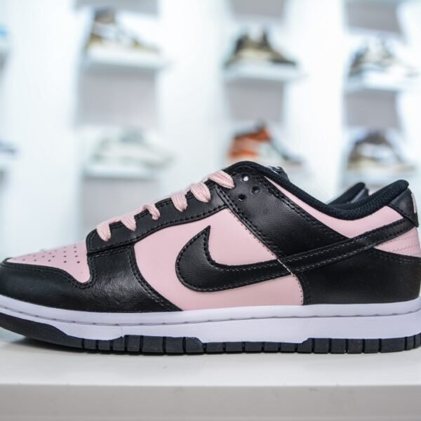 NK Dunk Low - Sneakers