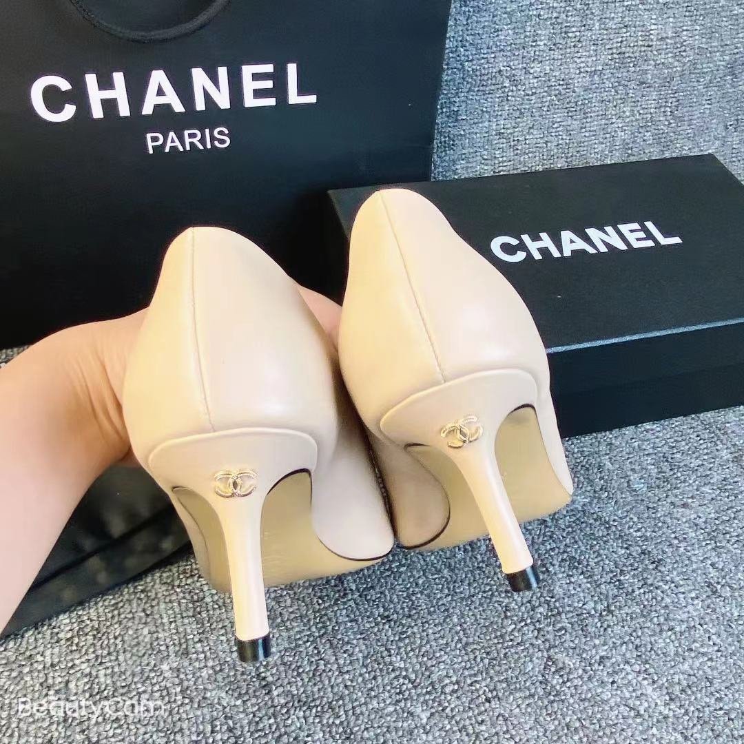 CC Two-Tone Cap Toe Pumps Beige/Black Leather - Heels - Image 5