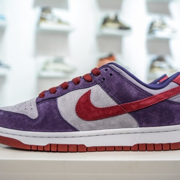 NK Dunk Low Plum - Sneakers