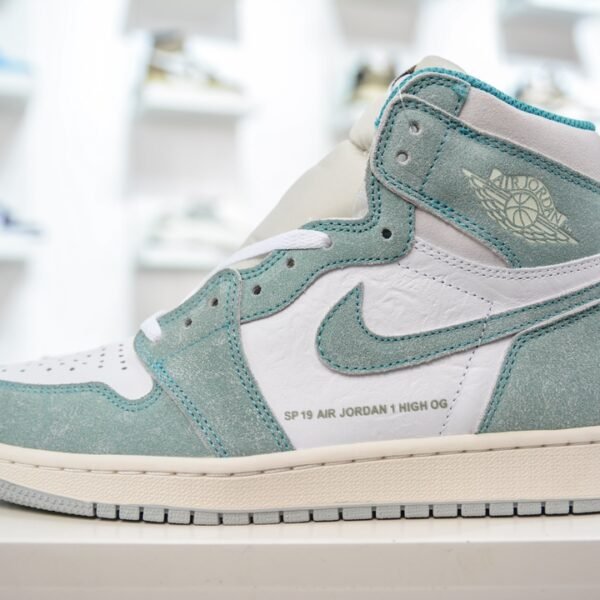 NK Air Jordan 1 Retro High OG Turbo Green - Sneakers