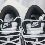 NK Dunk Low SE – Sneaker – Nero
