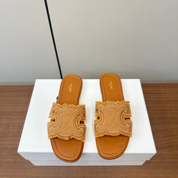 CEL Triomphe Canvas Slides - Slides