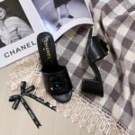 CC Camellia Slides – Slides – Camel