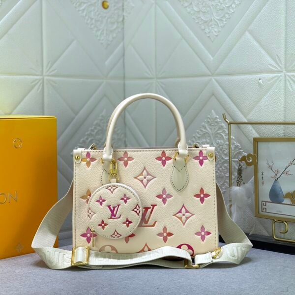 LV OnTheGo - Bag