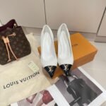 LV Madeleine Pump – Heels