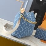 LV Loop – Bag – Gold