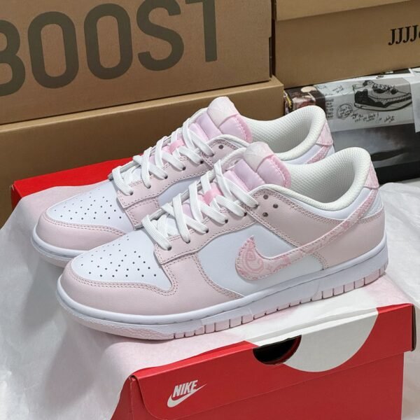 NK Dunk Low - Sneakers
