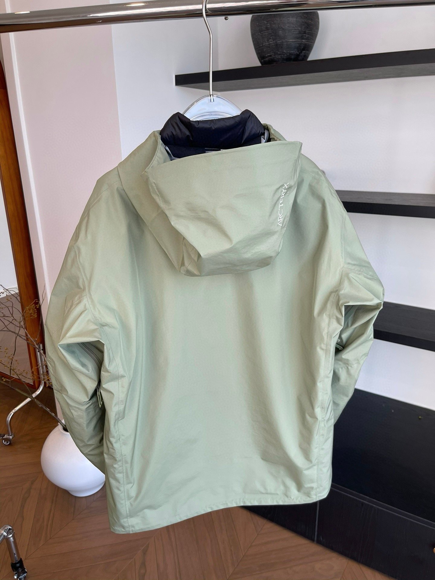 AR Beta LT Jacket Green - Jacket - Image 6