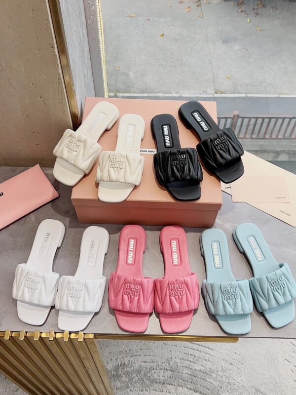 MIU Matelassé Nappa Leather Slides – Slide