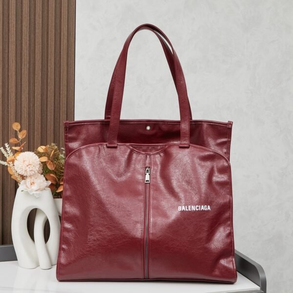 BAL Comes with a box. The trash bag trend is huge, and