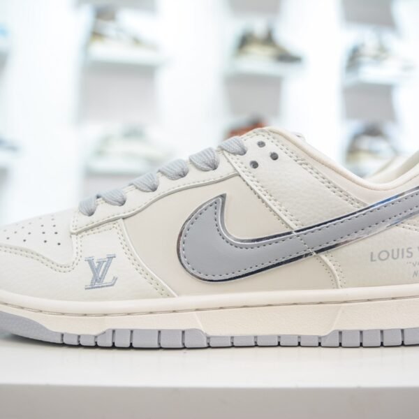LV NK Air Force 1 Low - Sneakers