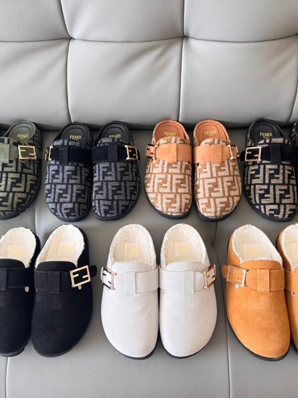 FD FDgraphy Shearling Mules – Schuhe